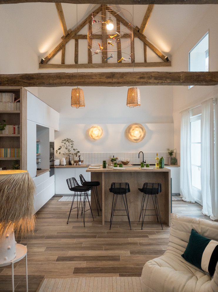 Rénovation d’une longère dans les Yvelines  Cuisine conviviale et lumineuse