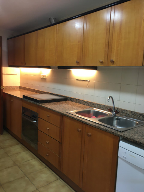 Casa Cabrils (antes) rustic-kitchen