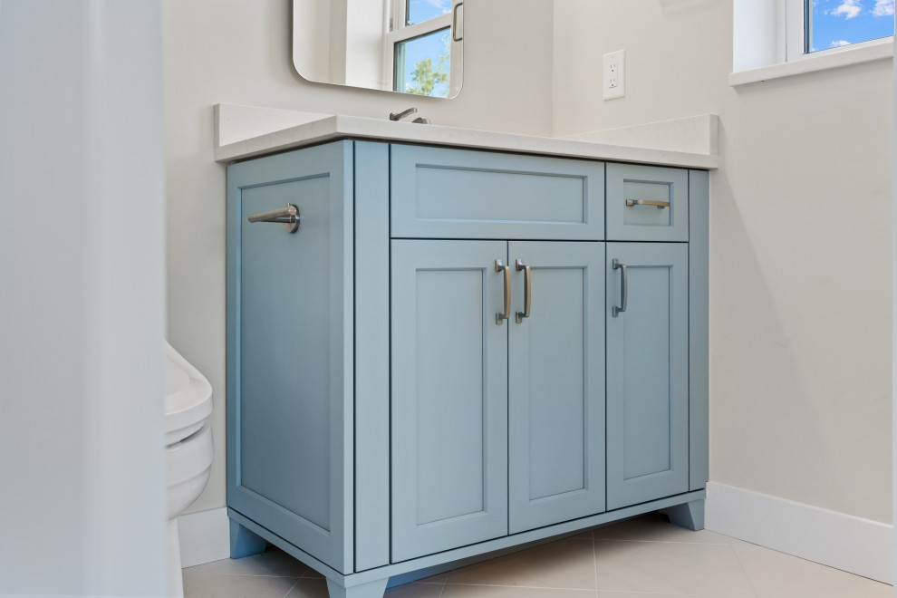 The Gulf Shores Residence - Beachfront Modern Living