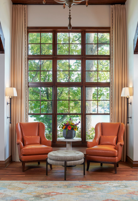 White Lake Craftsman Cottage coastal-living-room