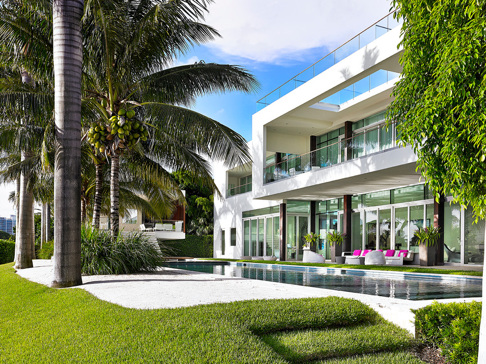 Design ideas for an exterior in Miami.