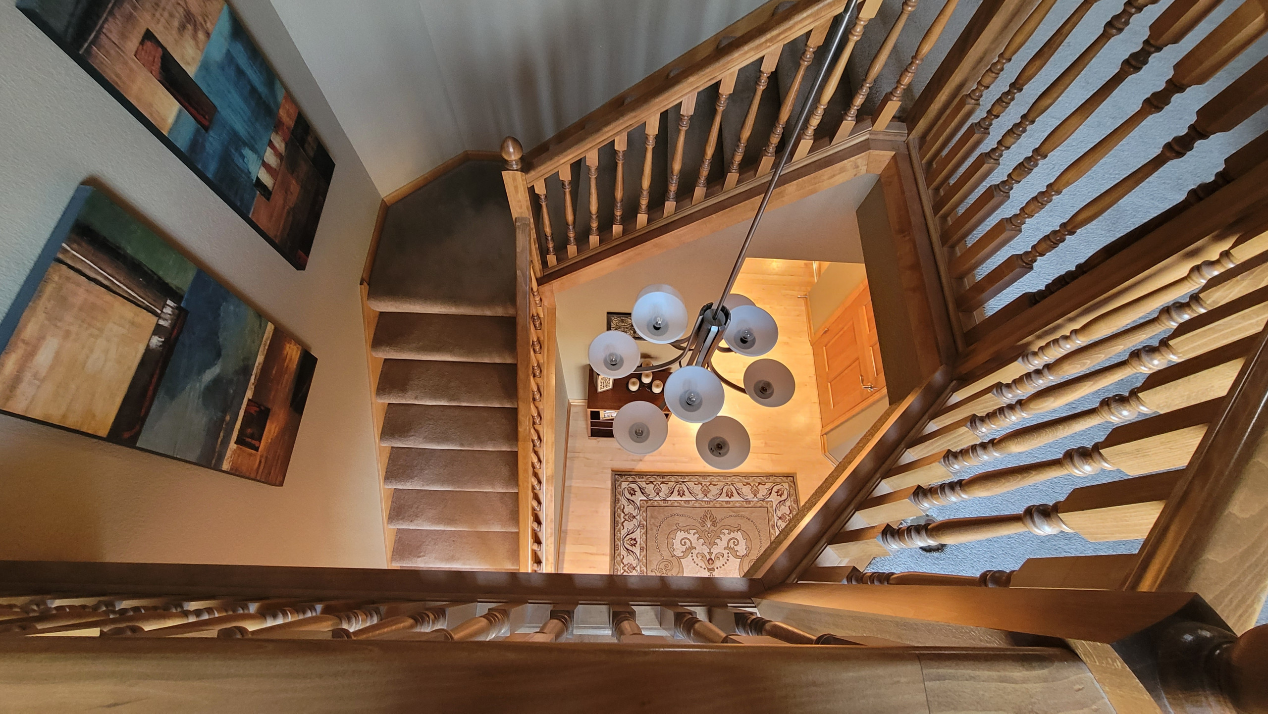 New Berlin Residence - Updated Handrail