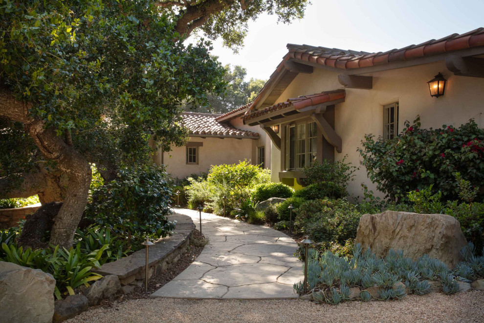 Photo of a mediterranean landscaping in Santa Barbara.