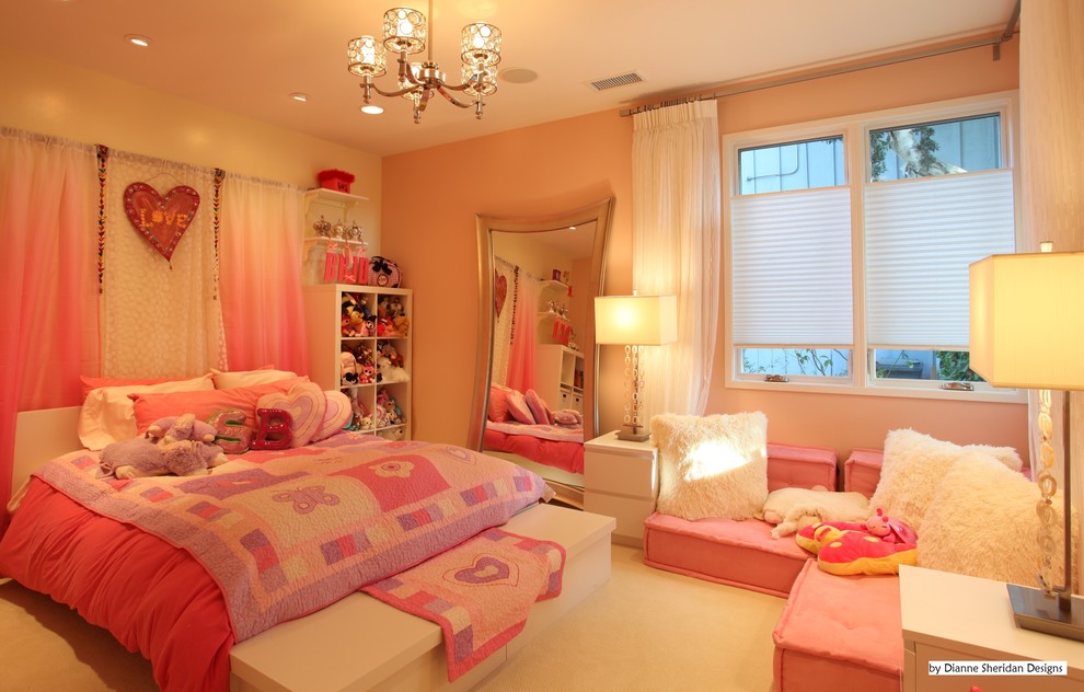 Photo of a contemporary kids' room in San Diego.