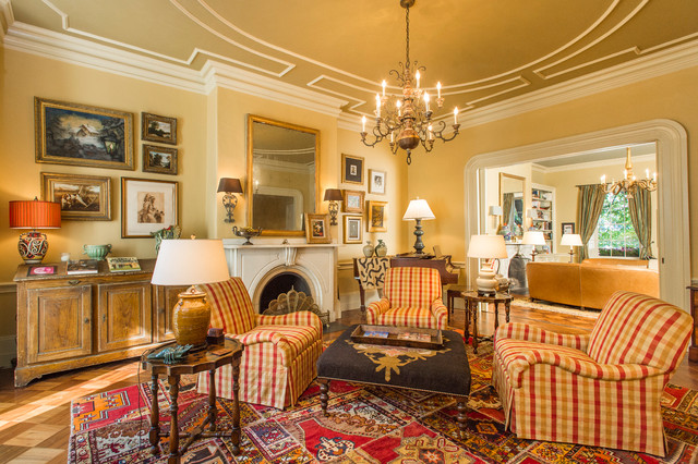 Beacon Hill condo klassisch-wohnbereich