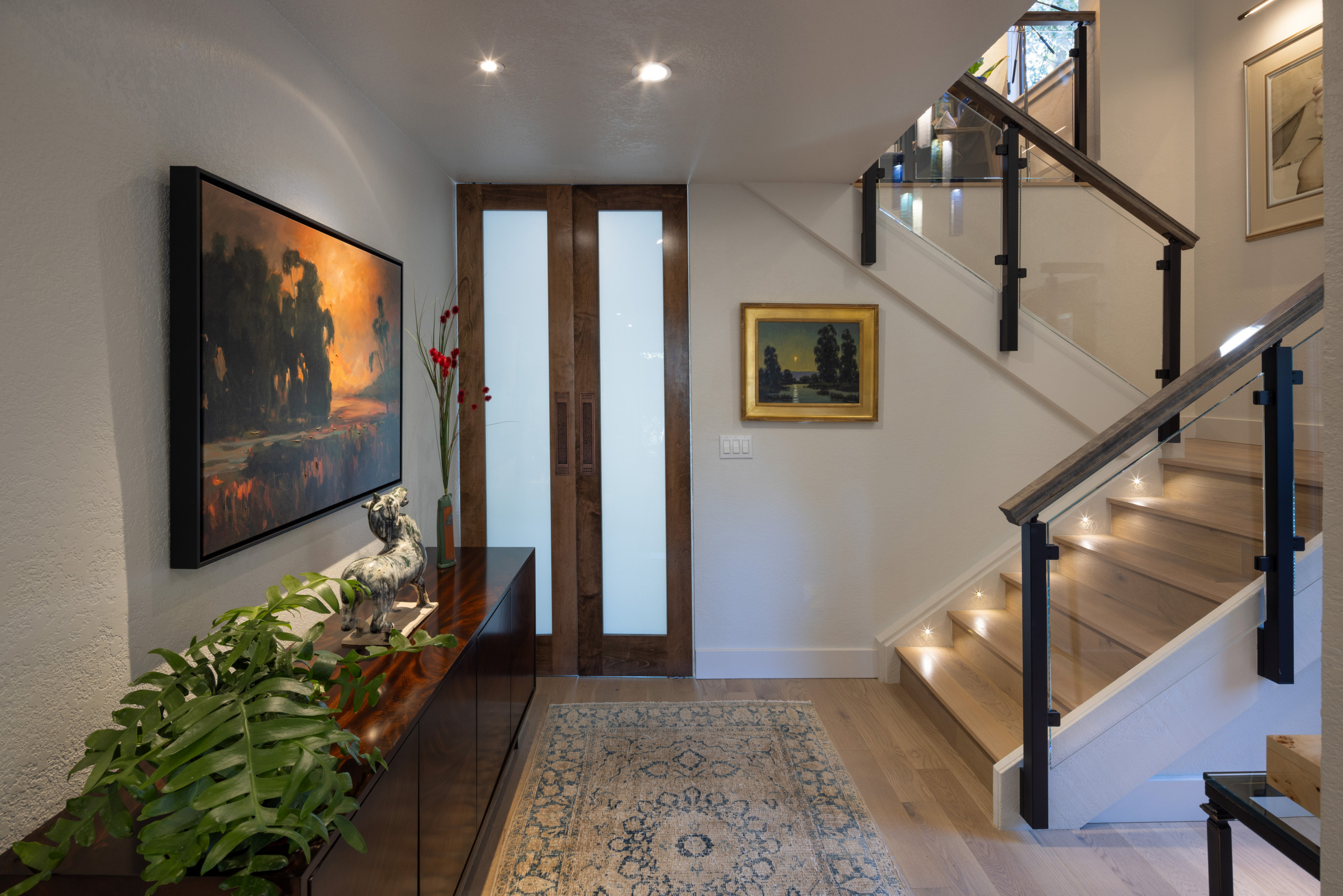 Mid-Century Among the Oaks Condo