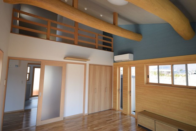 T house contemporary-vardagsrum