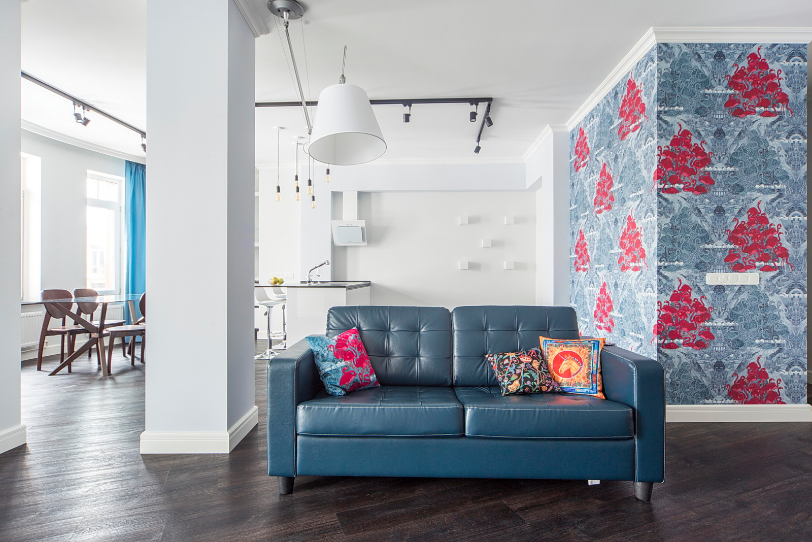 Три сестры: "Вода" ЖК Дом на Ждановской