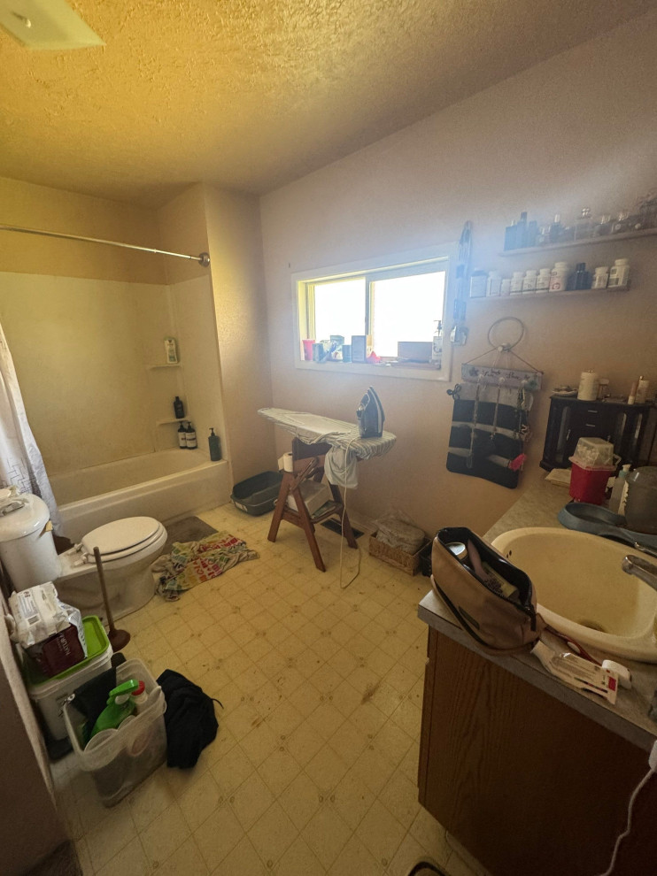 Green Bathroom