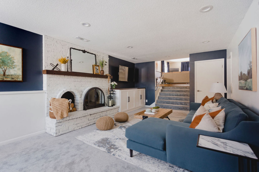 Mountain style basement photo in Minneapolis