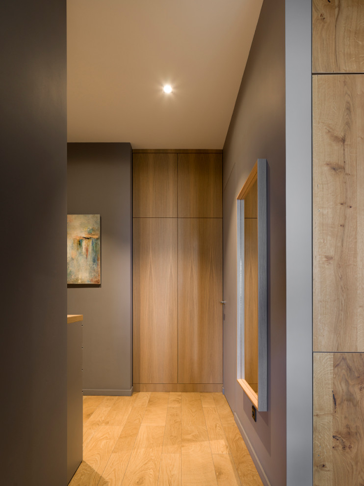 Прихожая и коридор