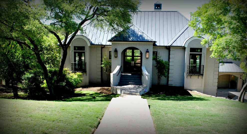 Modern Texas Hill Country Home in Westlake - Modern - Exterior - Austin