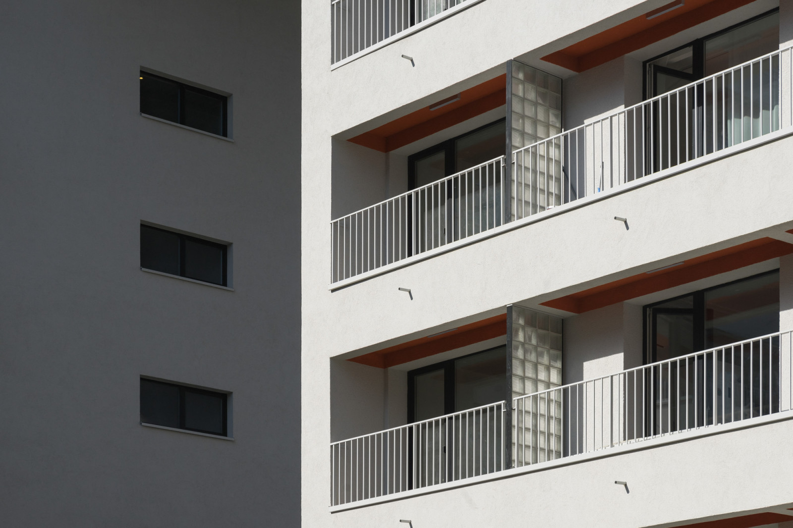 Дом с мостами