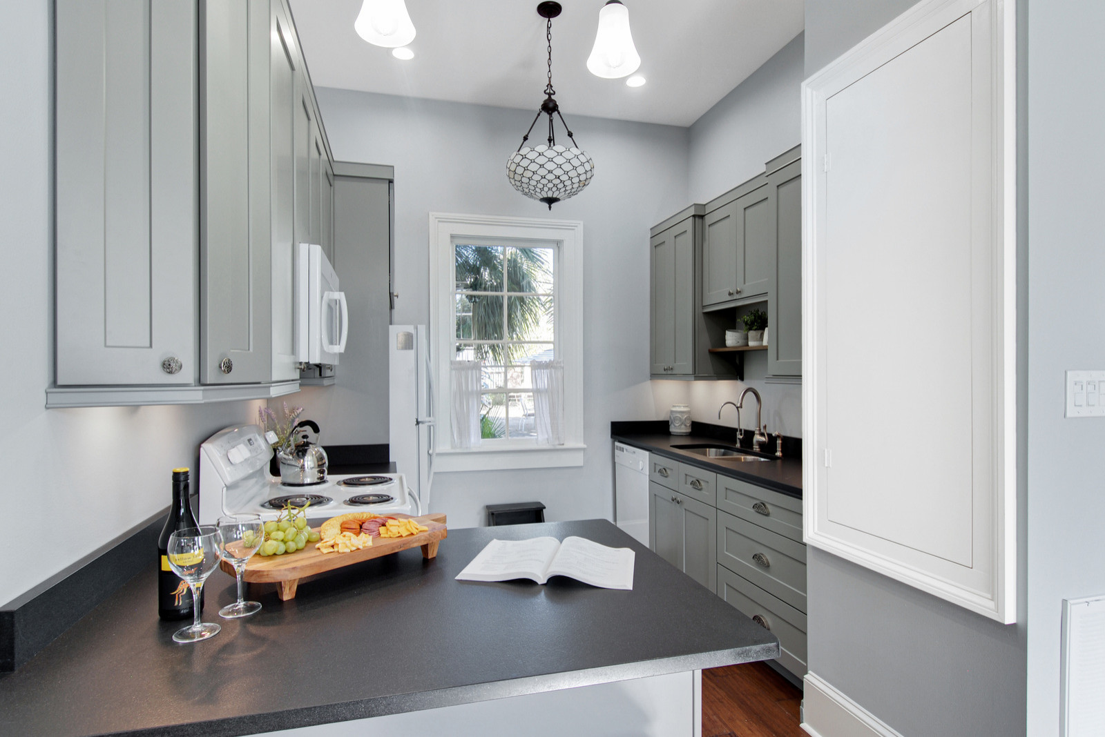 Marigny Kitchen