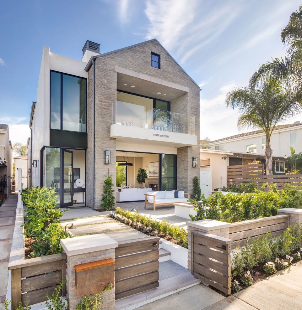Transitional exterior home idea in Orange County