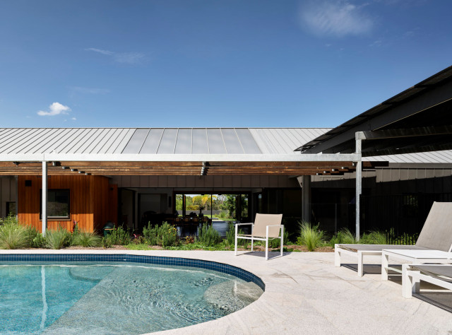 Kingfisher House landstil-pool