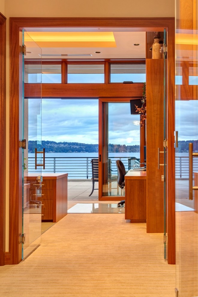 Photo of a contemporary home office in Seattle.