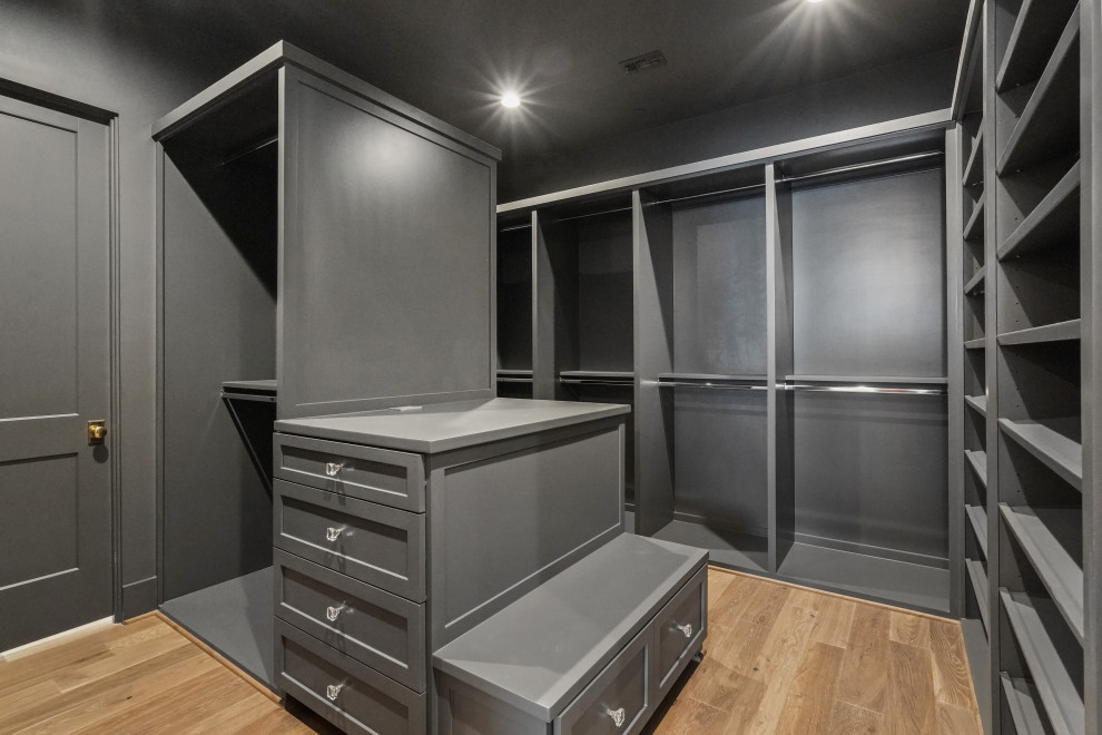 Closet - transitional closet idea in Houston