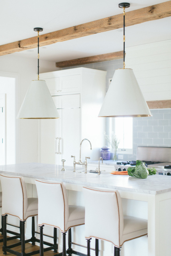Inspiration for a transitional kitchen remodel in Chicago