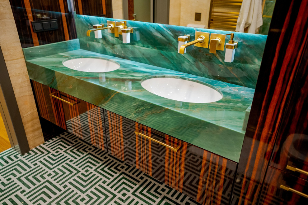 Мебель для ванной и су