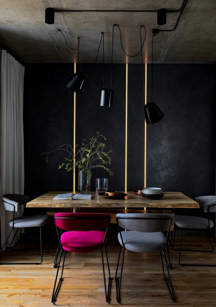 Inspiration for an industrial dining room in London.