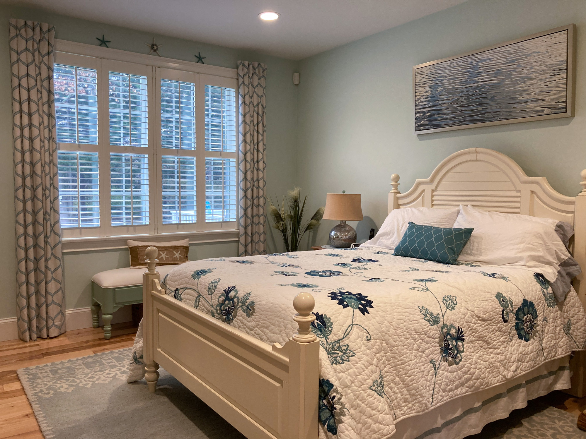 Coastal Cool in North Kingstown