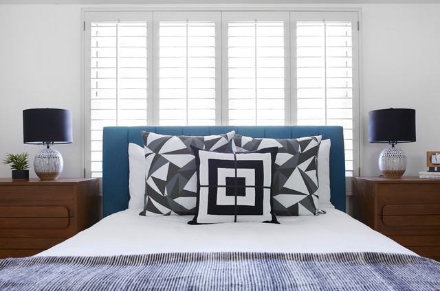 Oak Lane Drive modern-bedroom