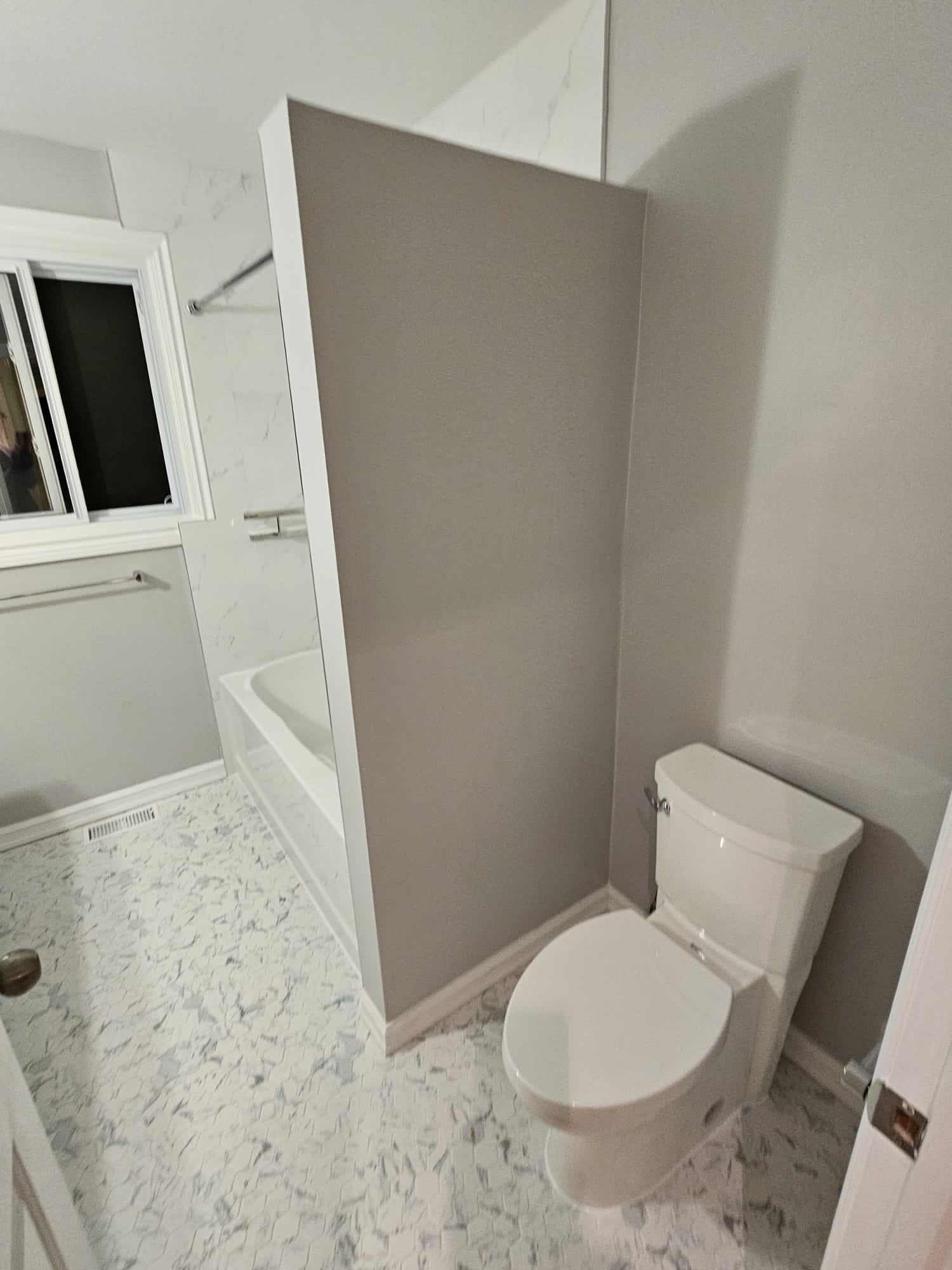 Bathroom photo in Other