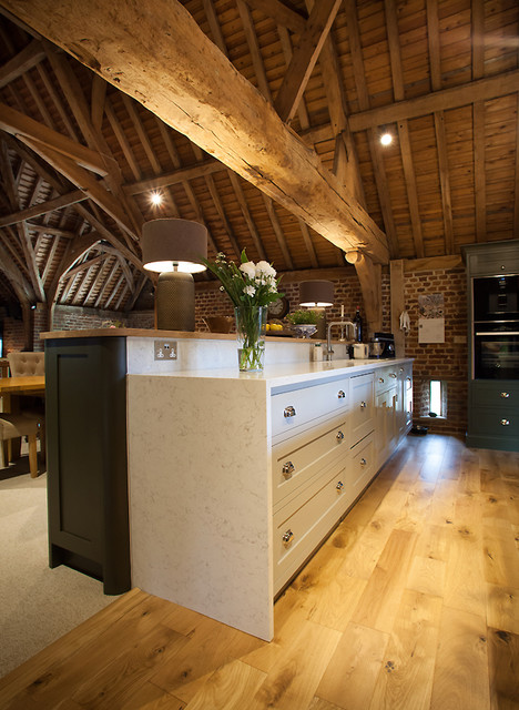 Harrogate Tithe Barn Kitchen landstil-koekken