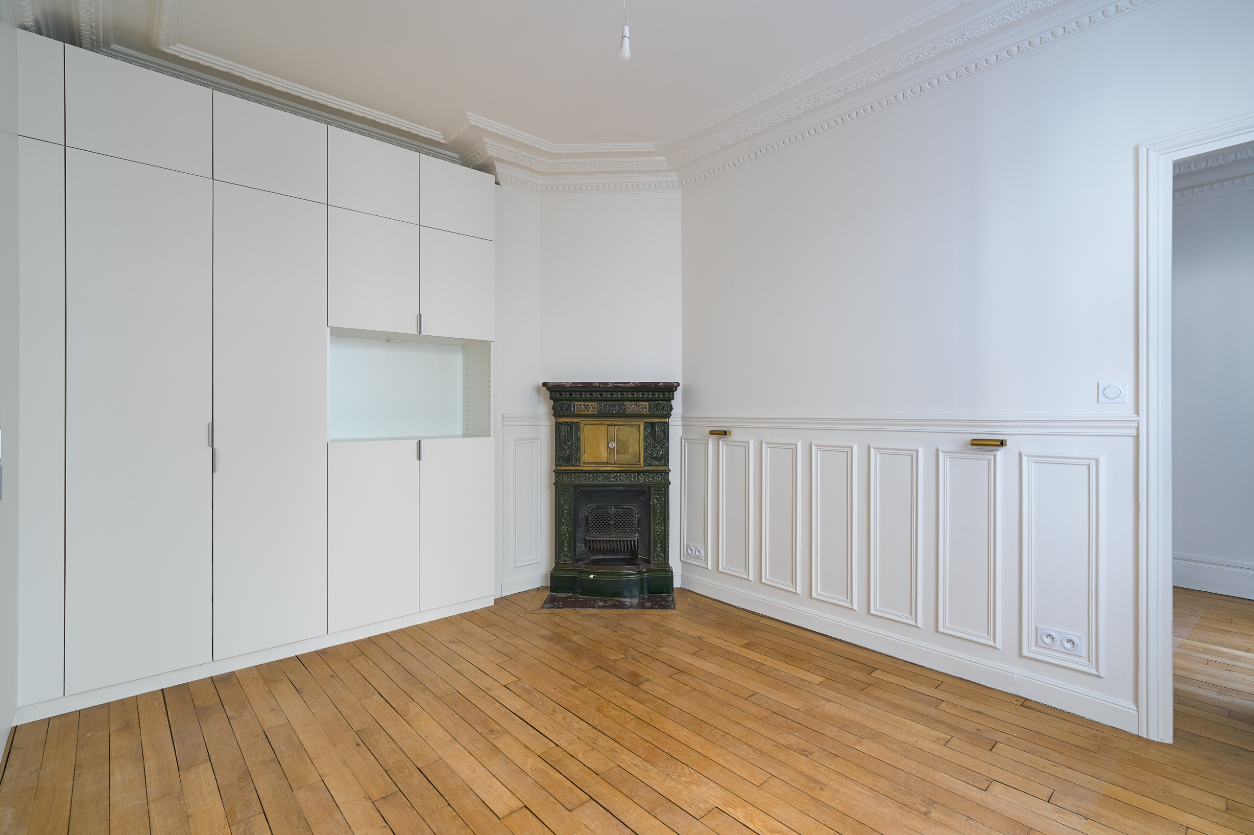 Rénovation et mise en valeur d'un appartement parisien à la Gare de Lyon