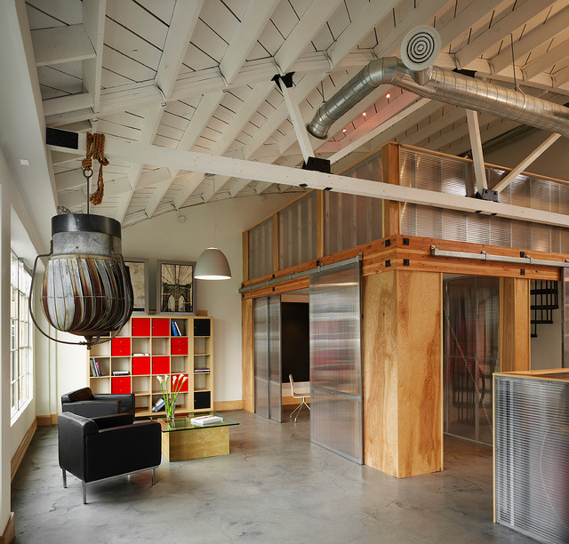 Work / Live Space moderno-soggiorno