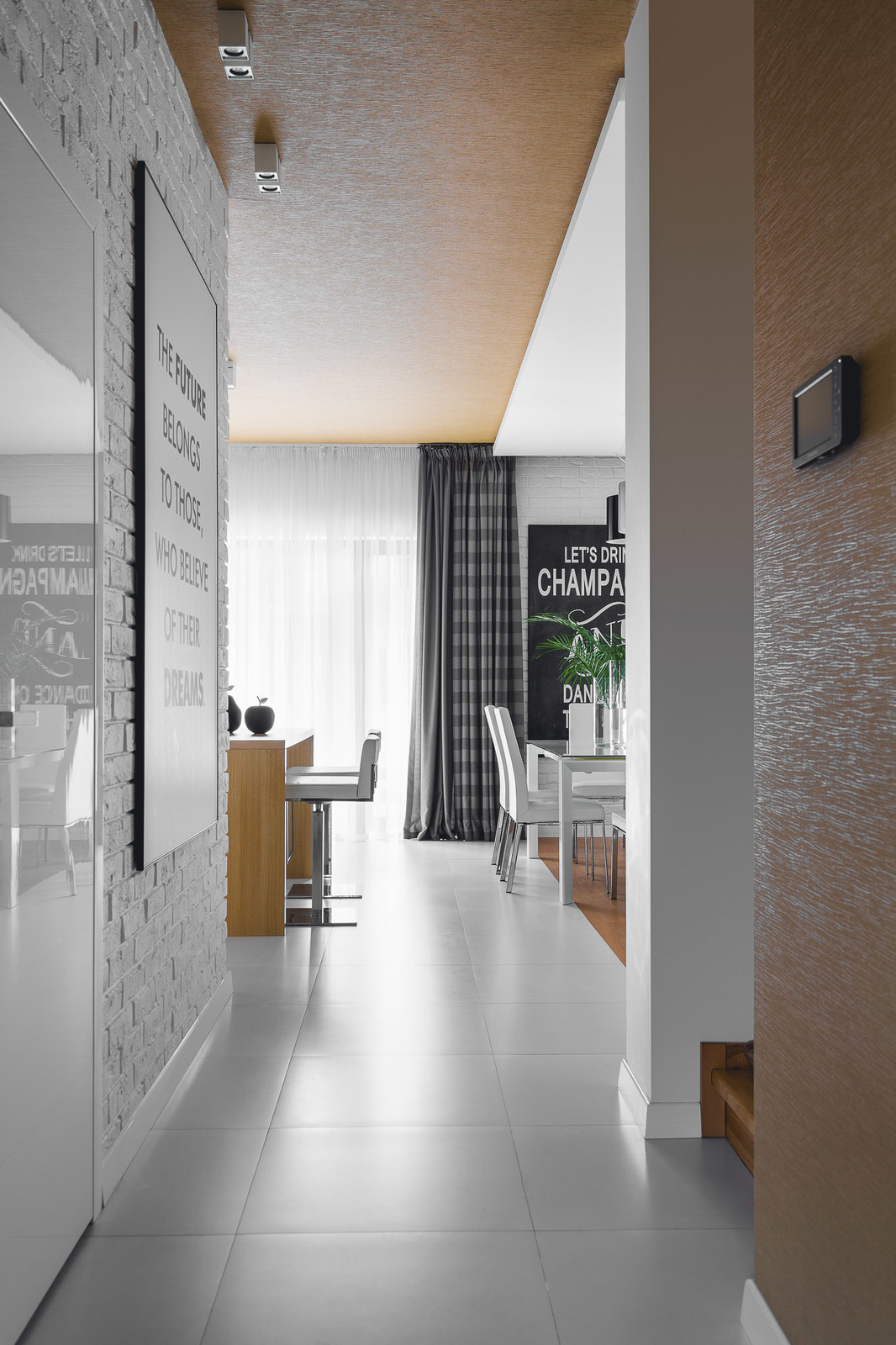 LET'S DRINK CHAMPAGNE AND DANCE ON THE TABLE