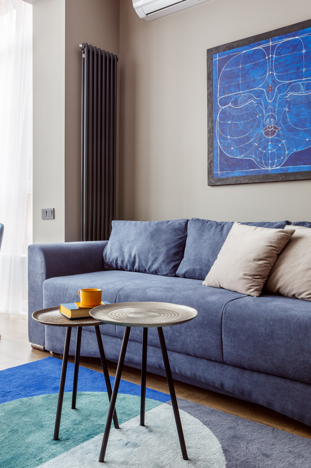 Светлая квартира с яркими акцентами 51 м²