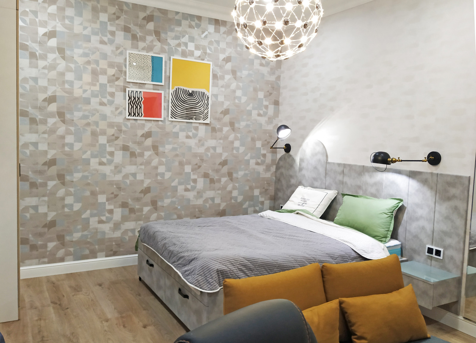 Подростковая комната с элементами лофта