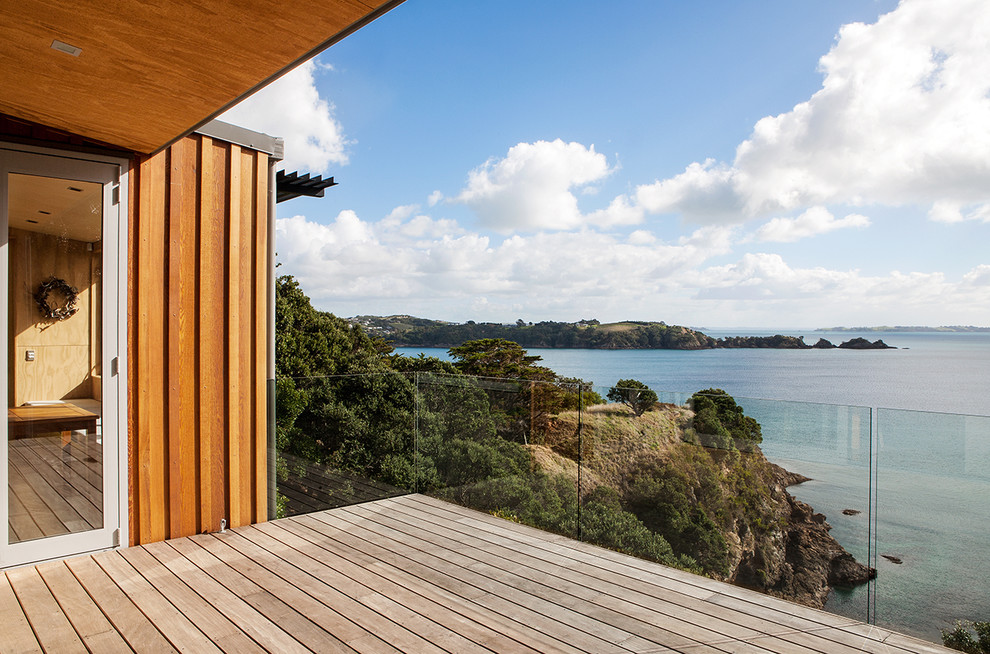 Inspiration for a contemporary deck in Auckland with no cover.