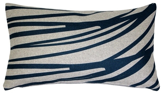 Pillow Decor - Kukamuka Scandinavian Meri Lumbar Rectangular Pillow 12x19