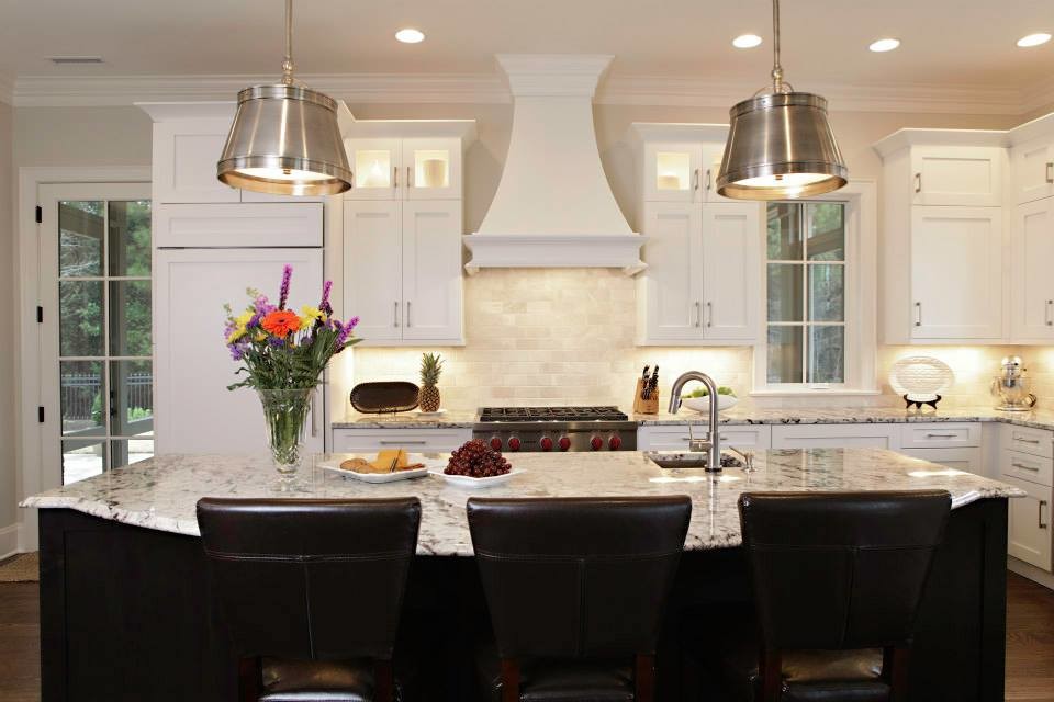 Inspiration for a contemporary kitchen in Wilmington.