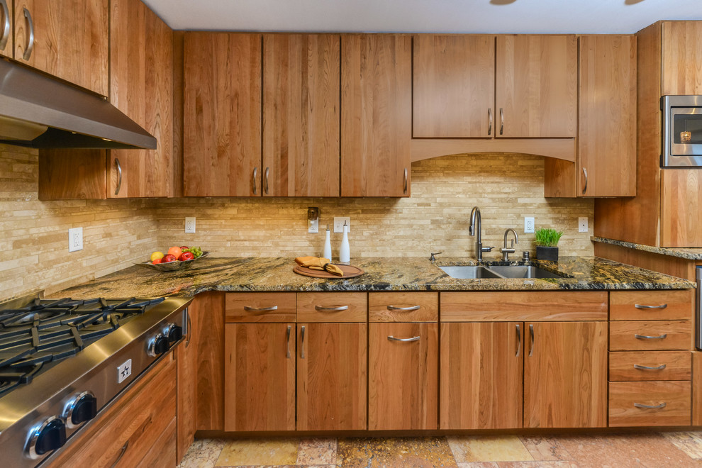 Kitchen - transitional kitchen idea