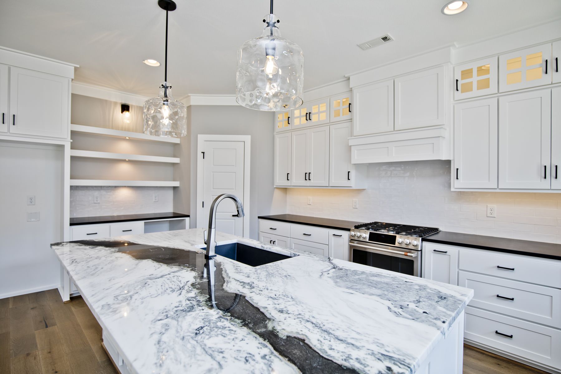 SV844_ 5205 S Brookmere St