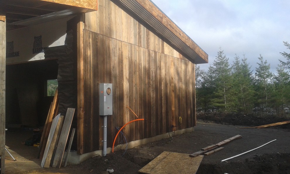 Inspiration for a rustic home design remodel in Seattle