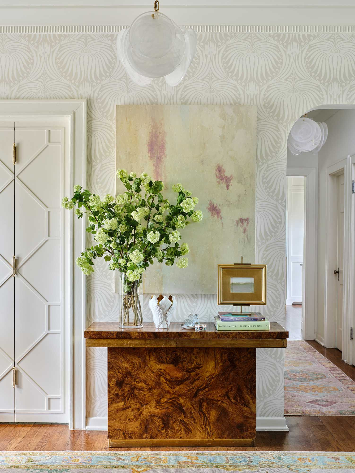 Entry Foyer Wallpaper