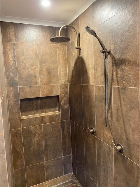 Bathroom Renovation | Grevillea Close Eltham