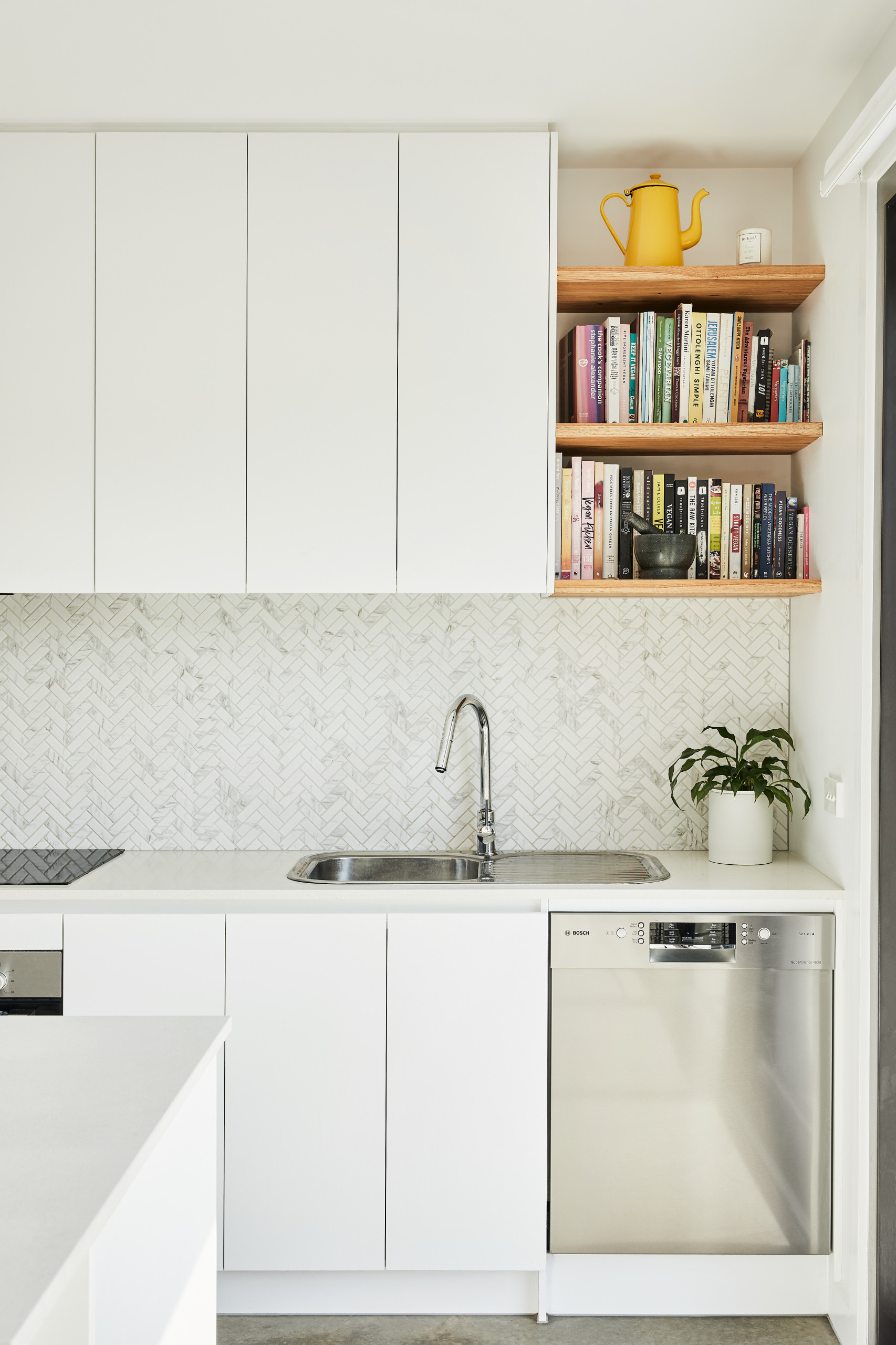 Pascoe Vale – Compact, Bright & Comfort-Driven Family Home