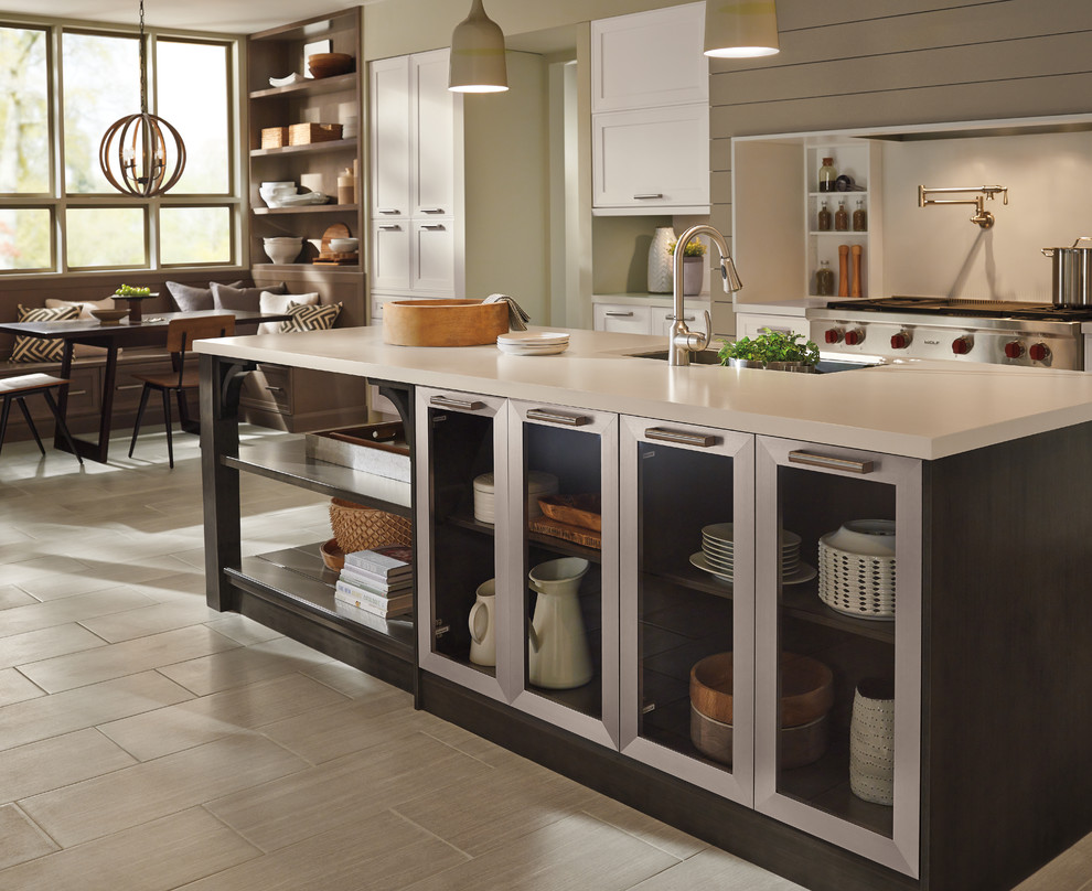 Inspiration for a transitional kitchen remodel in Atlanta