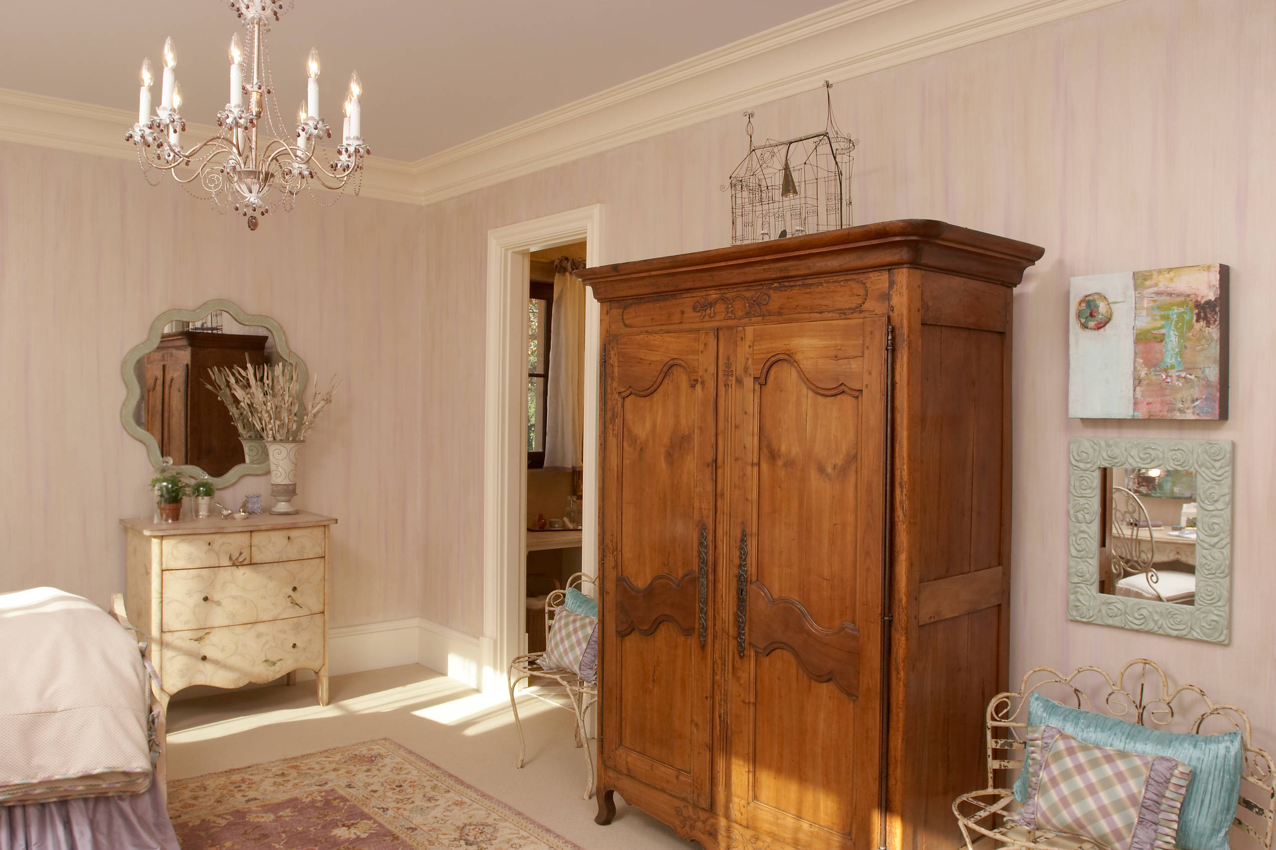 Antique American Empire Flame Mahogany Mirrored Clothing Armoire Wardrobe, image size:2560x1706