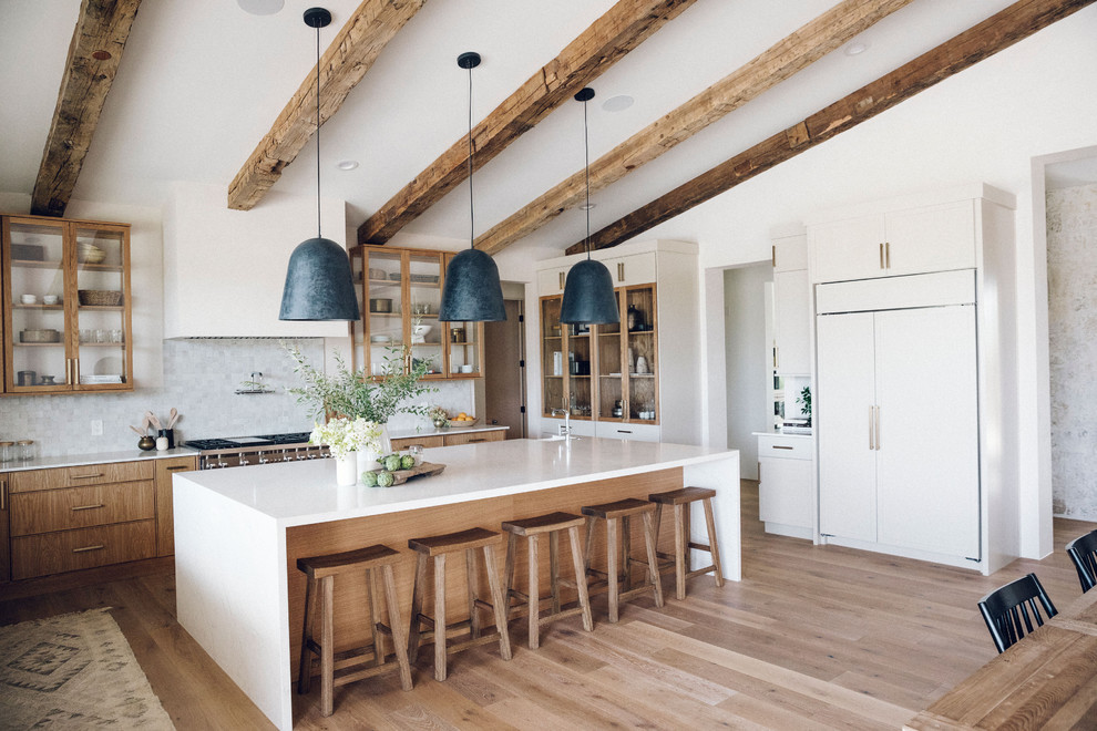 Transitional kitchen photo in Phoenix