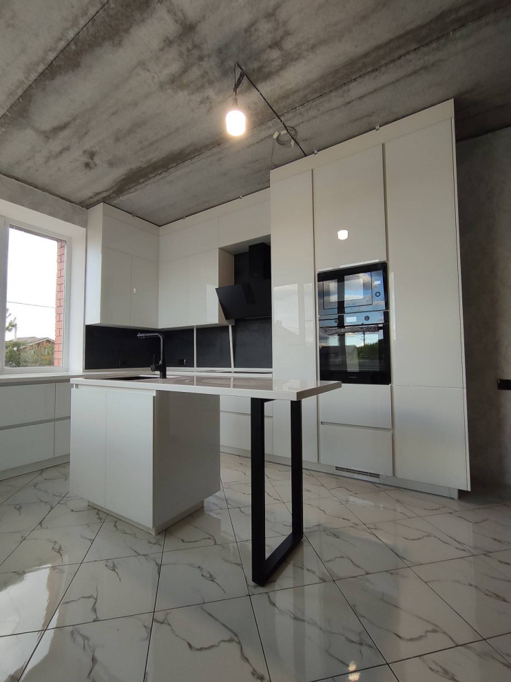 Кухонный гарнитур с островом