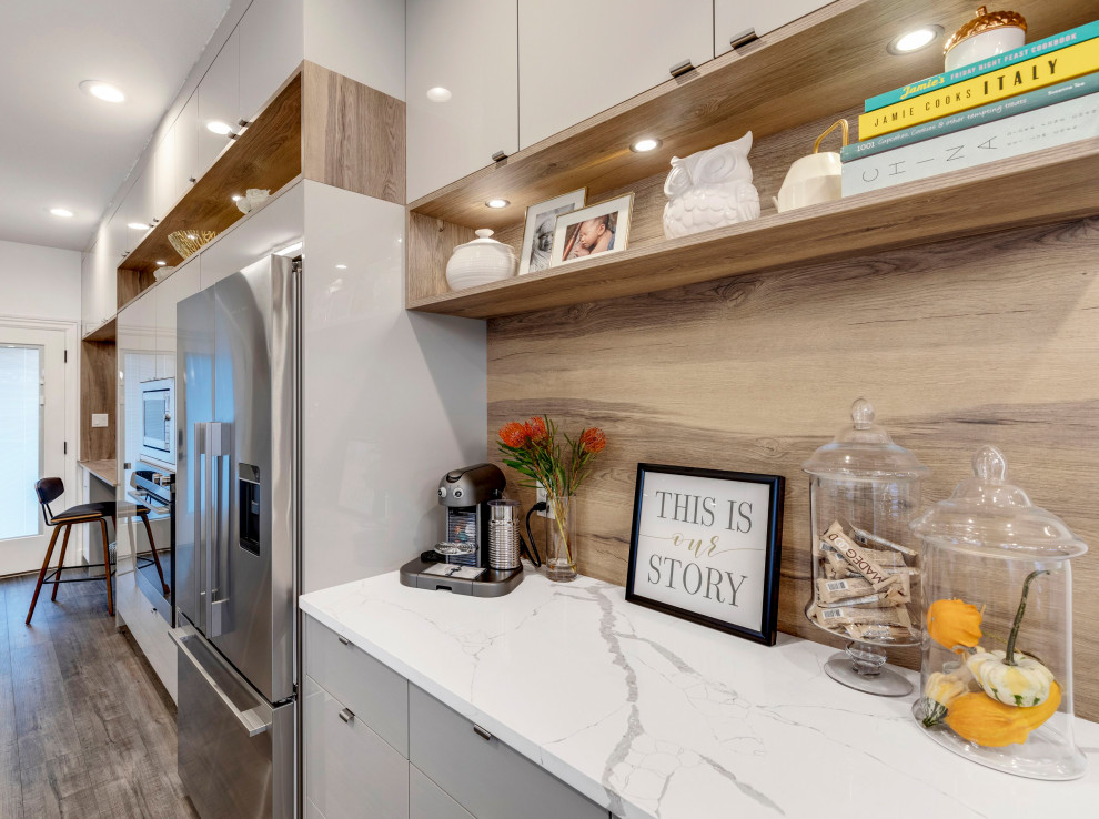 Trendy home design photo in Vancouver