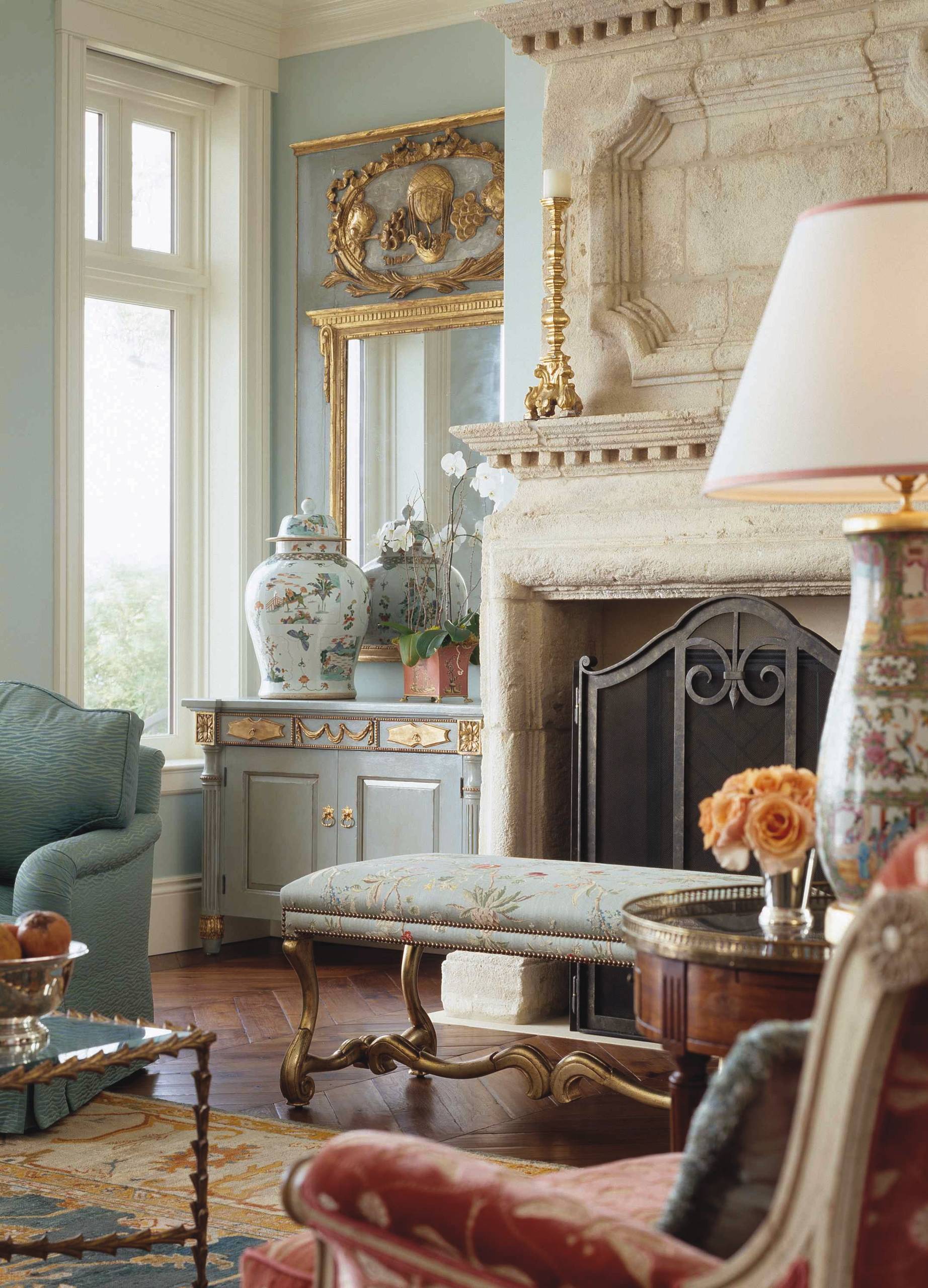 Guest Picks: Pay Decorating Homage to Temple Jars