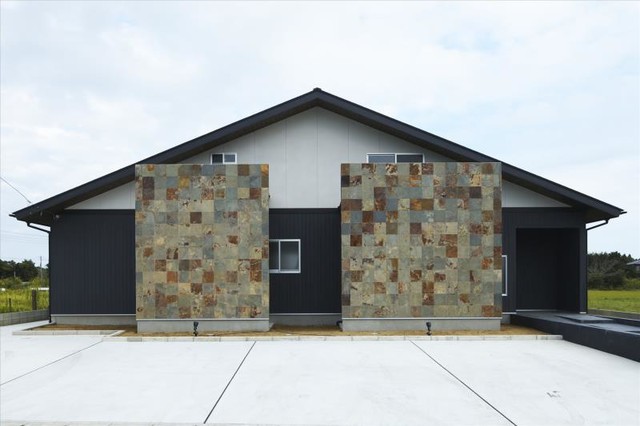 店舗と間違われる住宅 設計 施工 株式会社ハヤシ工務店 撮影 齋藤写真事務所 Tokyo Par 齋藤写真事務所 Houzz